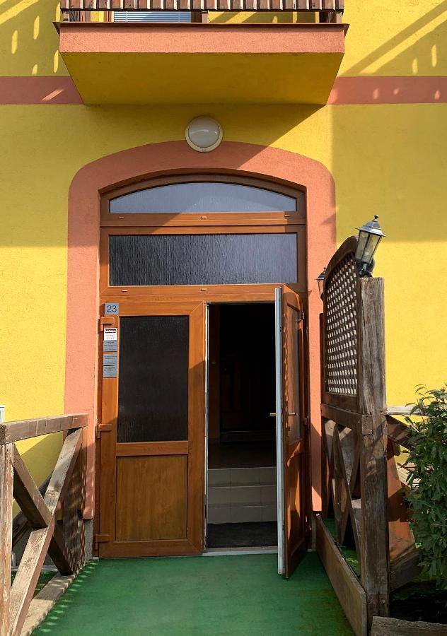2-Izbovy Apartman Mlynica S Balkonom Εξωτερικό φωτογραφία